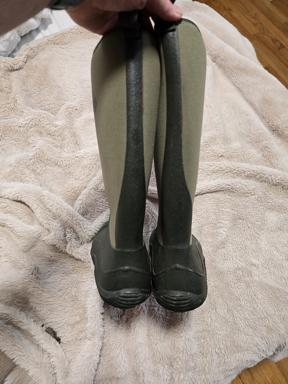Muck Boot Company Women's Size 8 Green Neoprene Tall Waterproof Rain Boots - Picture 3 of 5